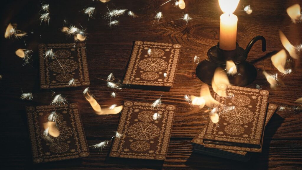 燭光映照下的塔羅牌陣，周圍環繞著飛舞的羽毛或火花，營造出充滿儀式感的奇幻魔法空間